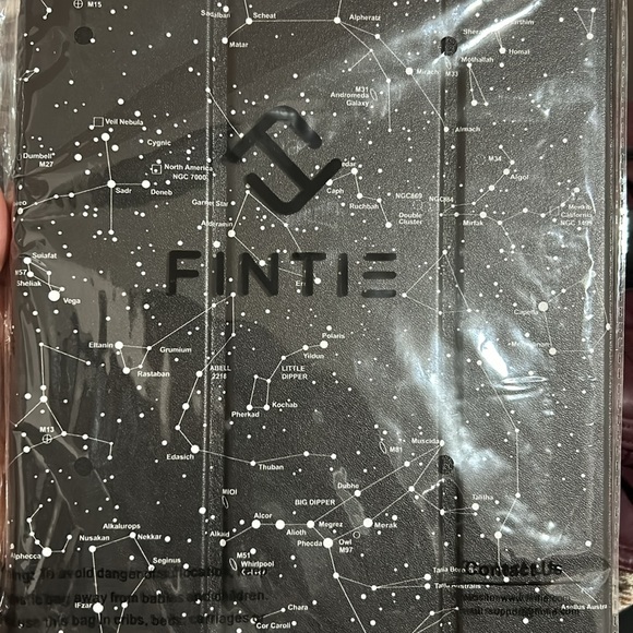 IPAD 7th GEN CASE. Brand: Fintie. 10.2’ - Picture 2 of 4